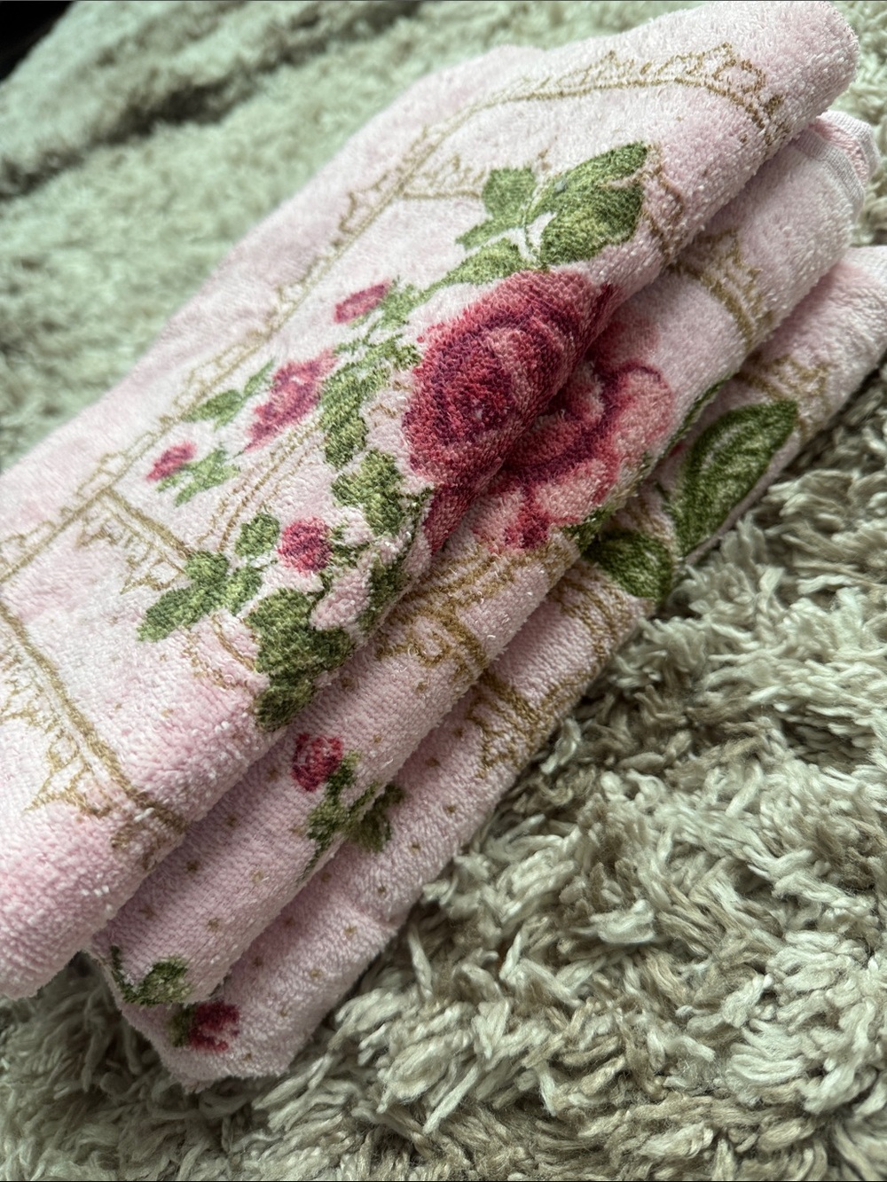 Vintage 80s New Deadstock Lady Pepperell 5-Piece Washcloths/Towels Set Red Roses